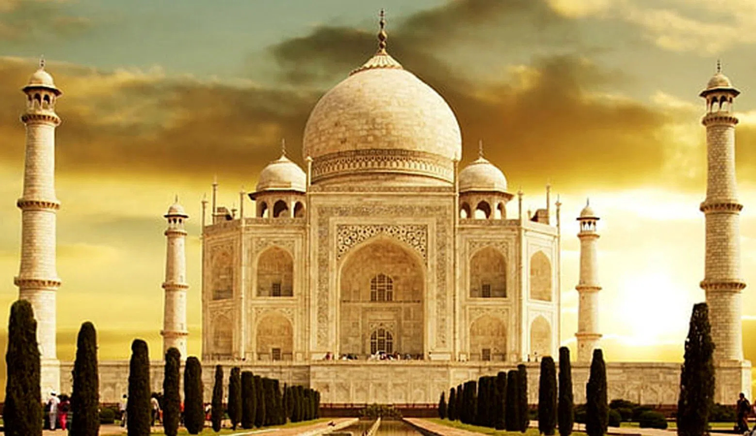 Walking Purana Qila and Sunder Nursery in Delhi