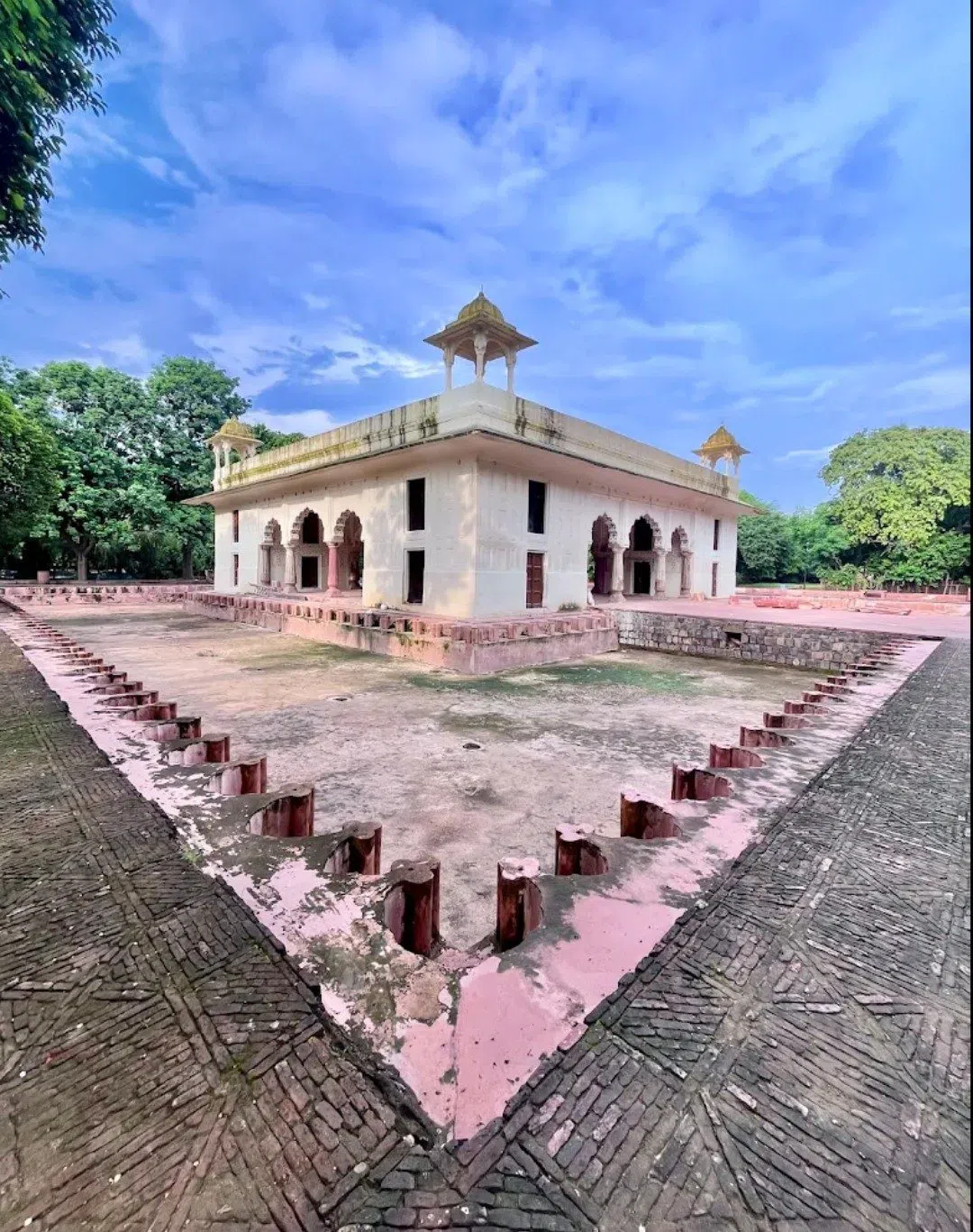 Roshanara Bagh, Delhi
