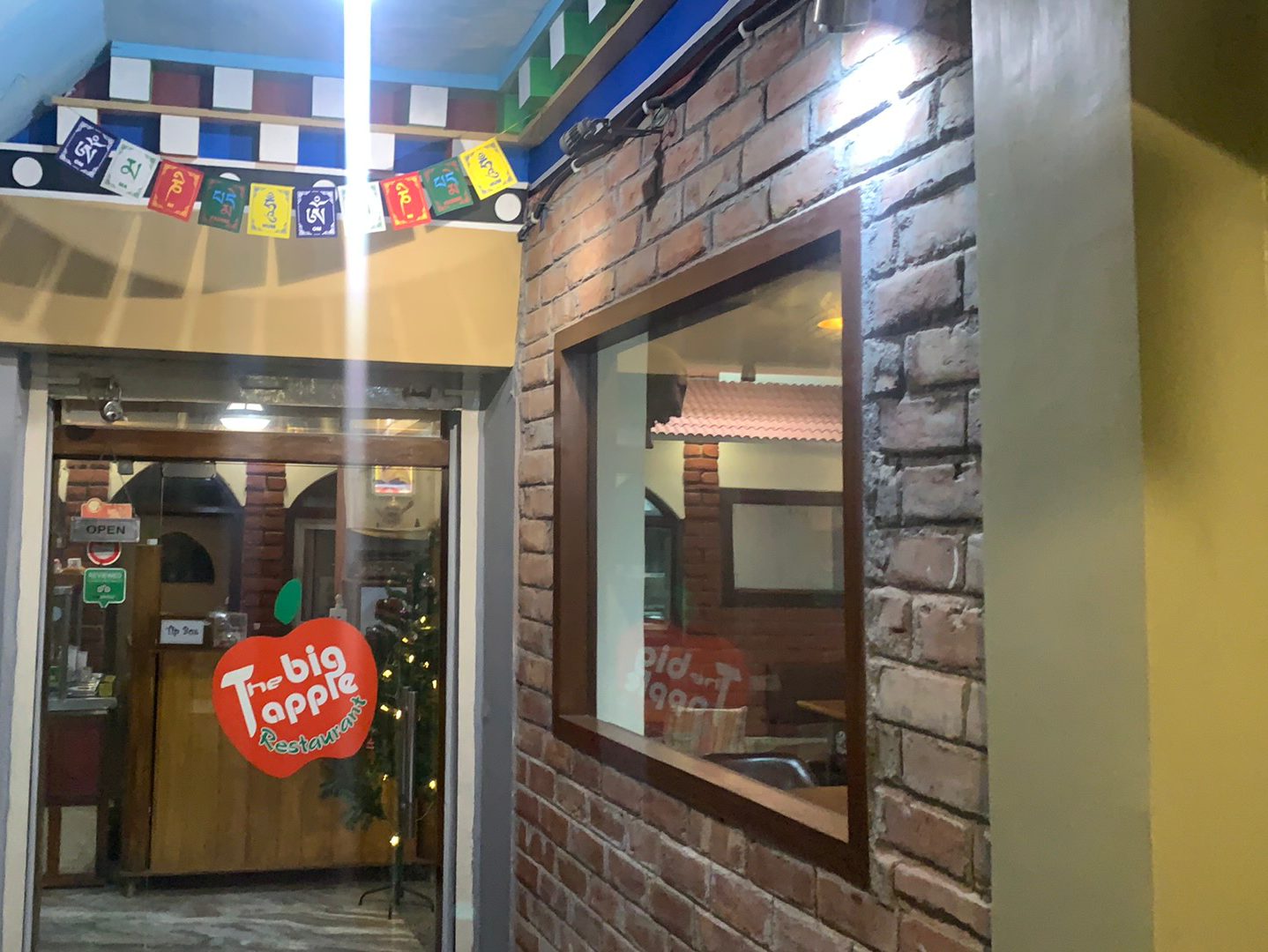 The Big Apple, Delhi