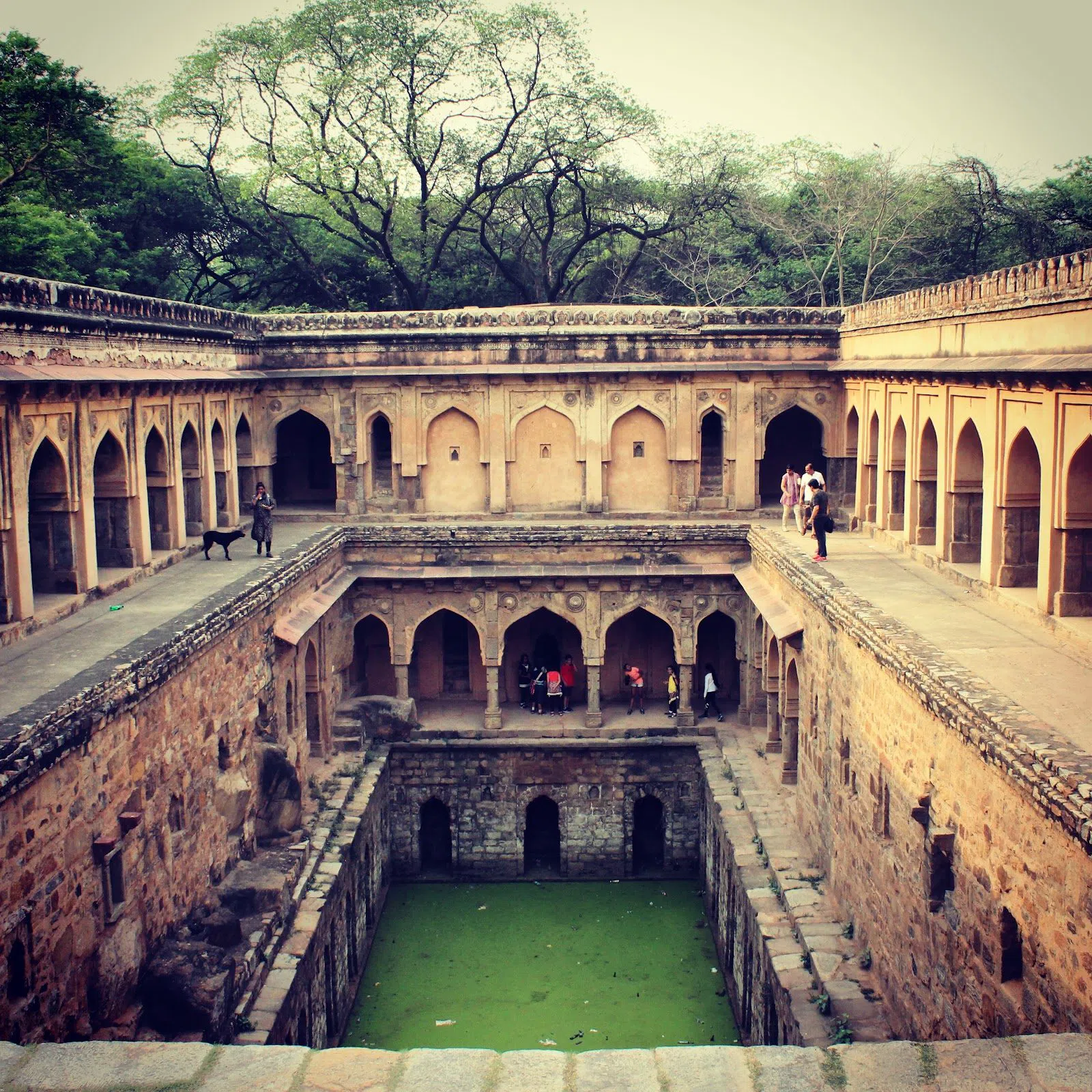 Rajon ki Baoli, Delhi
